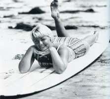 Linda Benson is a five-time women's world surfing champion, who learned to surf at Moonlight Beach in the late 1950s Linda Benson is a five-time women's world surfing champion, who learned to surf at Moonlight Beach in the late 1950s.
